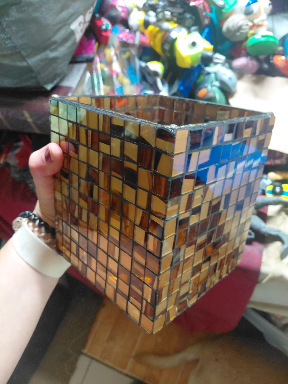 Tissue Box Holder/Cover-Glass Mosaic-Browns-Golds-Top Opening and toothbrush set